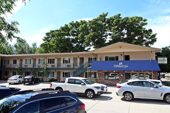 Boulder University Inn by null
