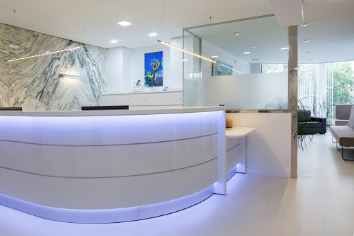 Dentistas Miravé CO (Muntaner)