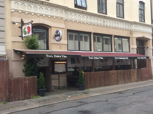 Teos Italienska Kök