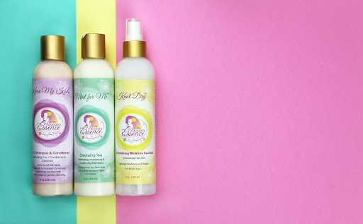 Vanessa's Essence Natural Hair Care Logo