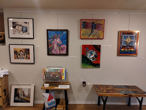 Chrysalis Gallery - Visual