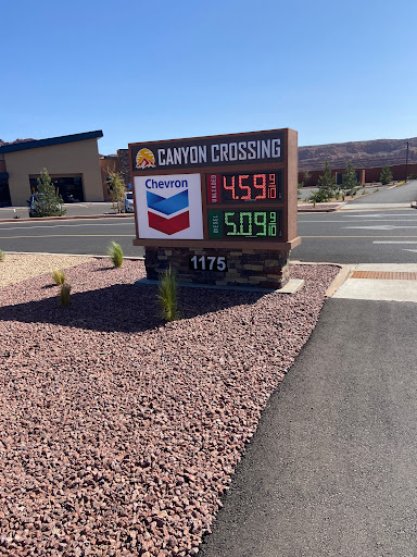 Chevron (Canyon Crossing Station) - Thumbnail