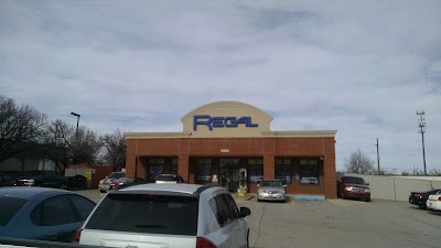 Regal Car Sales & Credit