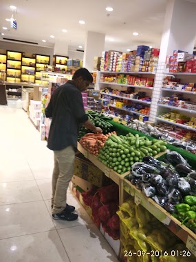 Baisheh Supermarket, Author: Anuroop Nanminda