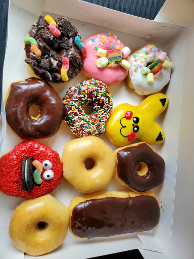Castle Donuts - Visual