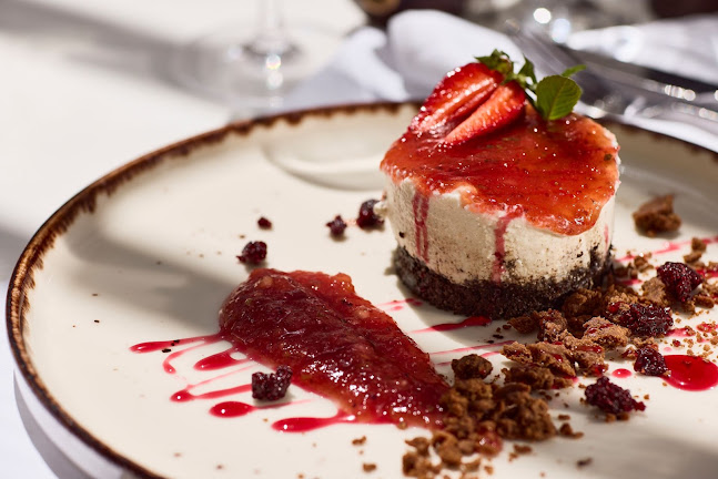 Πάνορμος 852 00