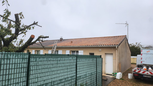 Photo de Les Toits de la Vienne - Couvreur à Châtellerault