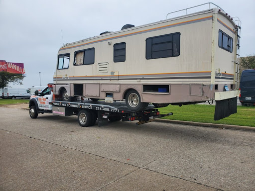 Door 2 Door Towing and Accident Roadside Removal.