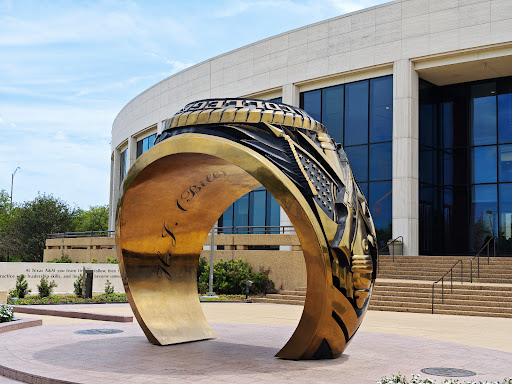 Aggie Park - Visual