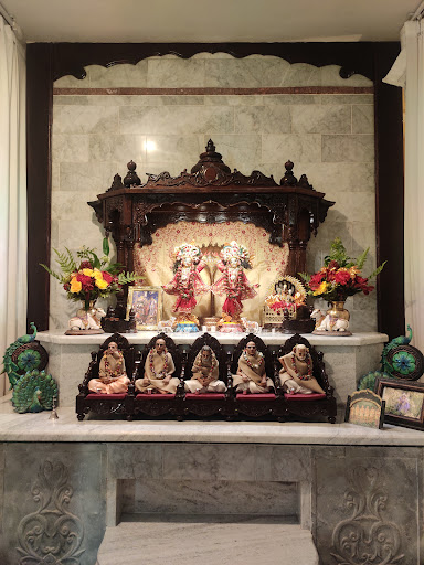 Krishna House - Visual
