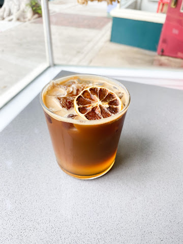 White Sparrow Coffee by null