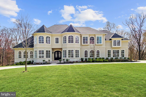 Traudel Lange - DC Area Real Estate - Thumbnail