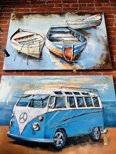 The Owl's Nest Emporium Gallery - Canada