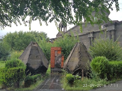 Photos of Yot Verk Church