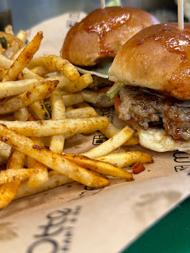 Motte Restaurant & Bar by null