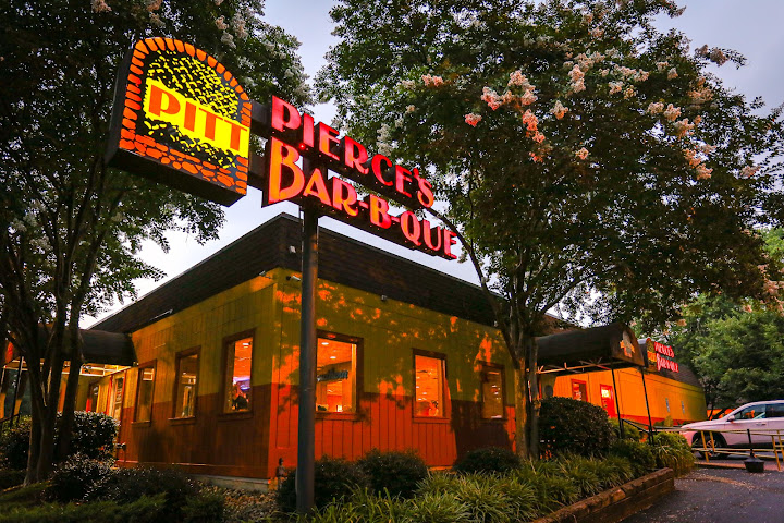 Pierce's Pitt Bar-B-Que by null