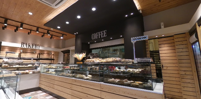 https://roumeliotisbakery.gr/