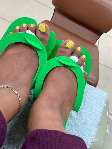 Oh Yeah Nails - Visual