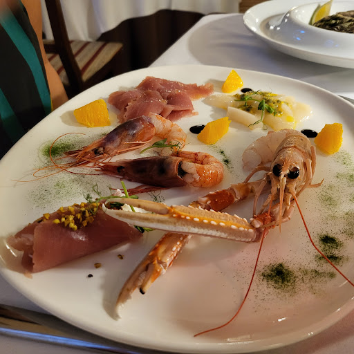 Trattoria Toscanini Gallery - Italy
