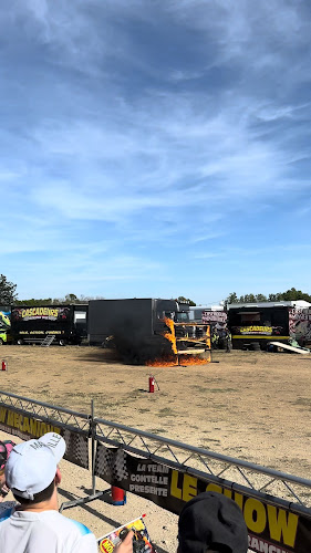 1220 Av John Fitzgerald Kennedy Zone Commerciale les Croisieres, 84200 Carpentras