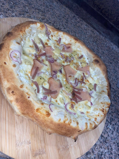 Photo 4 - La Belle Pizza