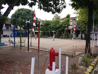 Photos of Lapangan RT 01/ RW 012 - Puri Nirwana II
