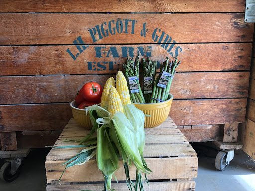 Piggott's Farm Market & Bakery - Thumbnail
