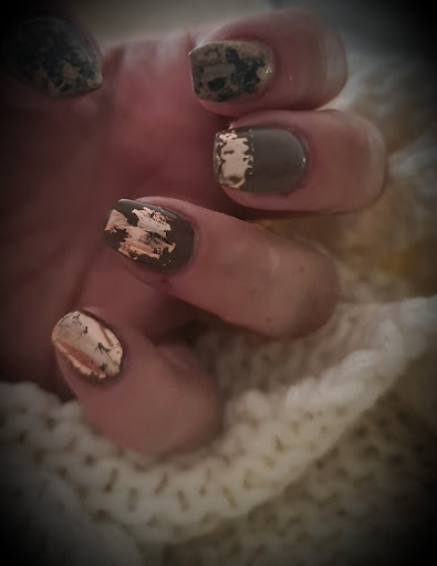 Doreen’s Nice Nails - Visual