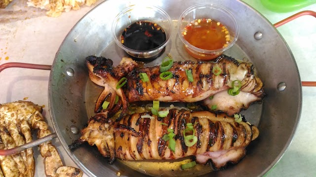 Dampa Seafood Grill