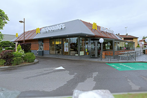 Photo 8 - Burger King
