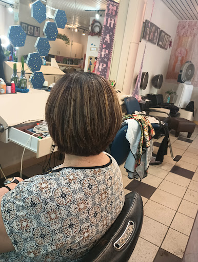 Scissors Palace Hair salon - Thumbnail