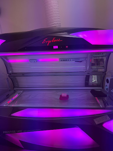 L.A. TAN/ SORÉ WELLNESS