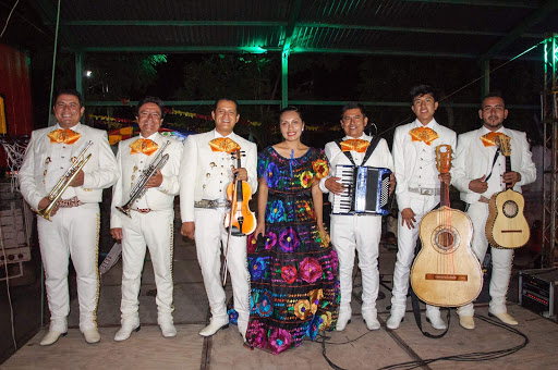 MARIACHI "FUENTES DE PUEBLA"