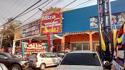 Photos of Mitra10 Lampung