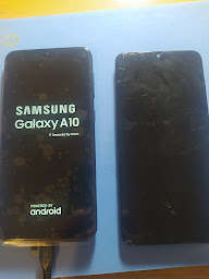 Photo n°4 de Bismillah Informatique à Paris (Magasin de téléphonie mobile)