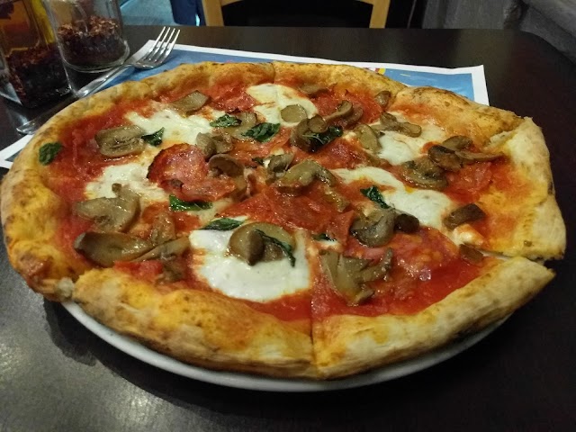 Pizzeria Piccola Ischia via Cenisio