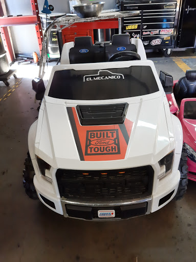 El Mecanico Truck & Auto Service Gallery - United States