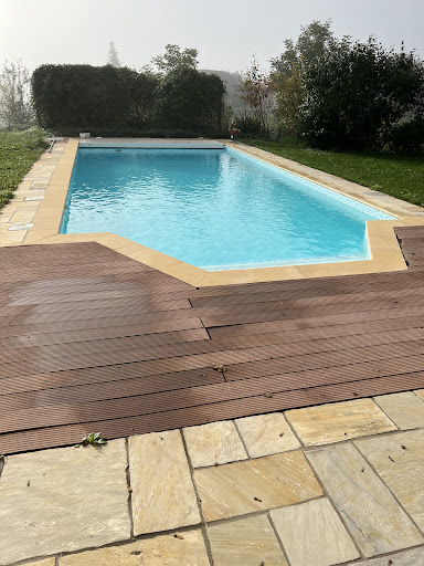 Photo de ERNA piscine spa à Feigères (74160)