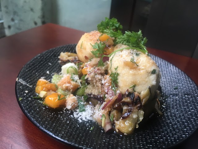 FOOD Saint Paul