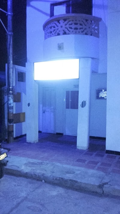 Photos of Miami Dis-Bar