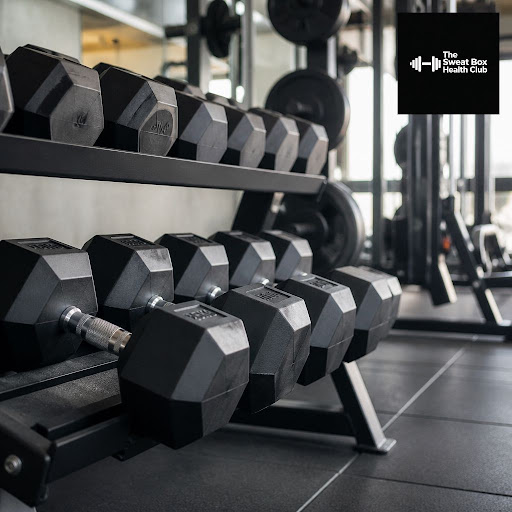 Ready to build serious muscle and strength? At The Sweat Box Health Club in Gurugram, our certifi… post image