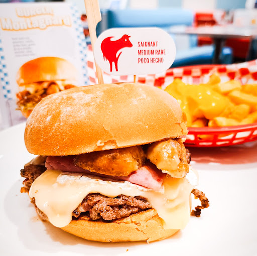 Photo 4 - Holly's Diner