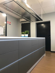 Photo n°26 de DEDINI D'interieur à Montpellier (Magasin de meubles de cuisine)