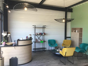 Photo n°5 de LM le style à Noiron-sous-Gevrey (Salon de coiffure)