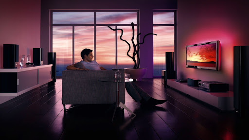 TV Bracket Man - Visual