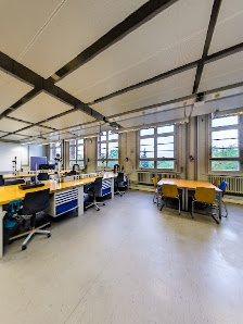 Siemens Mobility GmbH - Ausbildungszentrum Berlin Nonnendammallee 104, 13629 Berlin, Deutschland