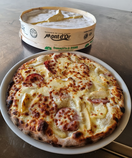 Photo 1 - 421 Pizza Besançon