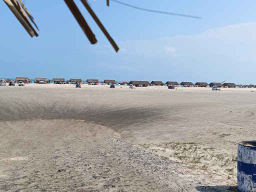 PALAPAS Y ESTACIONAMIENTO ZONA VIP 1 - Thumbnail