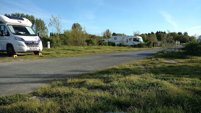 AIRE CAMPING-CAR PARK de CHÂTELAILLON-PLAGE