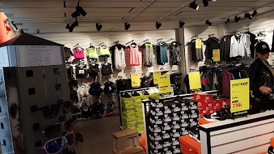 Photos of SPORTMASTER N&oslash;rrebrogade
